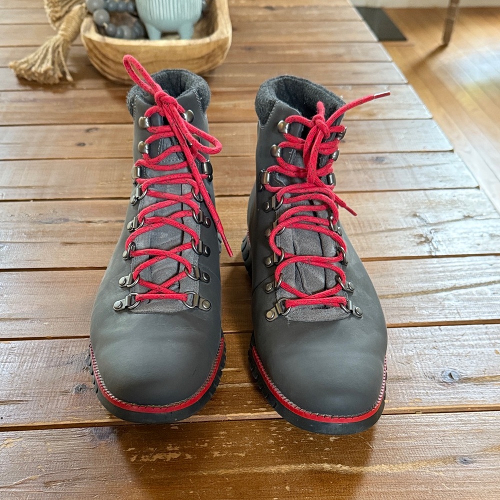 Cole Haan ZeroGrand Hiker Fashion Boot Size 10.5